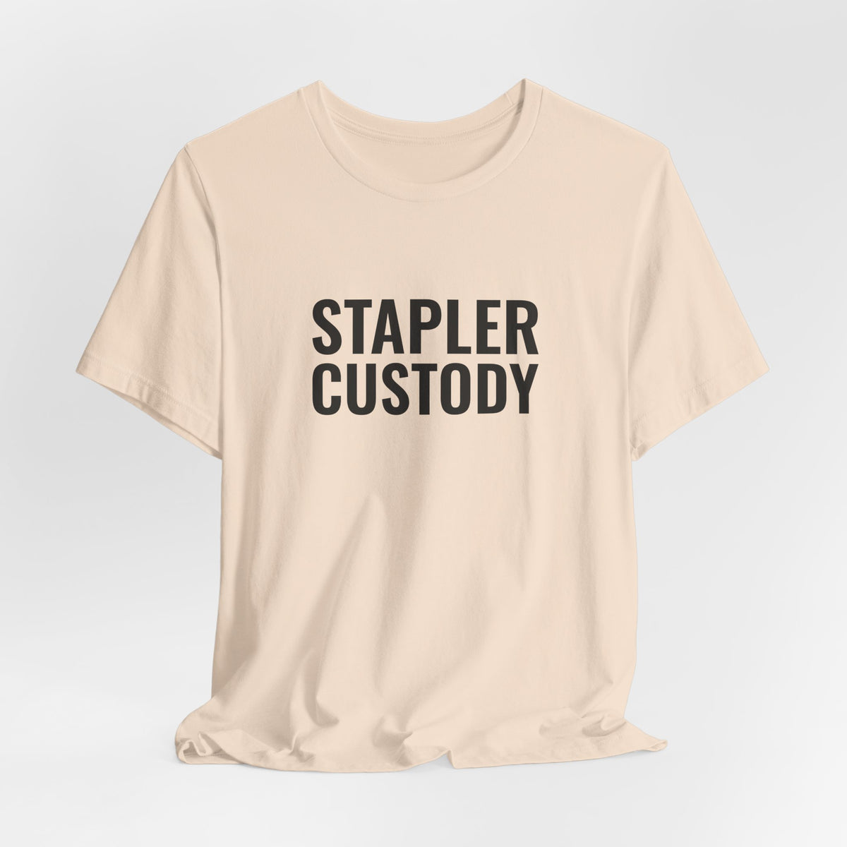 Hanging soft cream “Stapler Custody” tee, front print